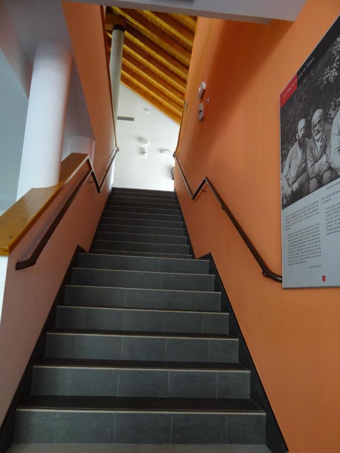 Albergue Francisco Giner De Los Rios Villablino Esterno foto
